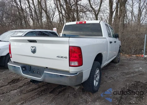 2019 Ram 1500 Classic Tradesman 4X4 6'4 Box z USA, uszkodzony, nr VIN 1C6RR7FT1KS525204